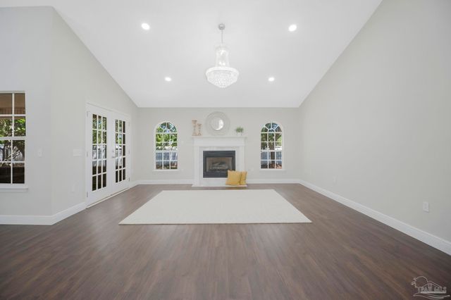 116 Mt Pilot St, Cantonment, FL 32533
