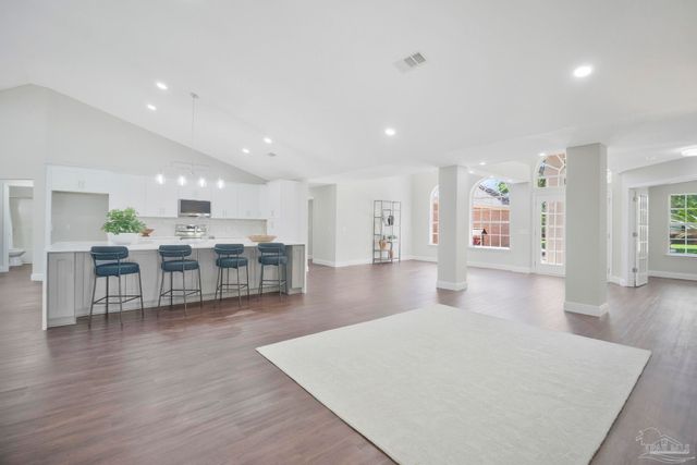 116 Mt Pilot St, Cantonment, FL 32533