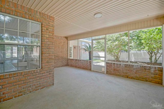 116 Mt Pilot St, Cantonment, FL 32533