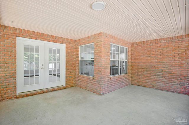 116 Mt Pilot St, Cantonment, FL 32533