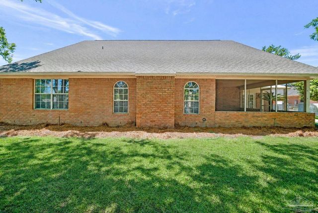 116 Mt Pilot St, Cantonment, FL 32533
