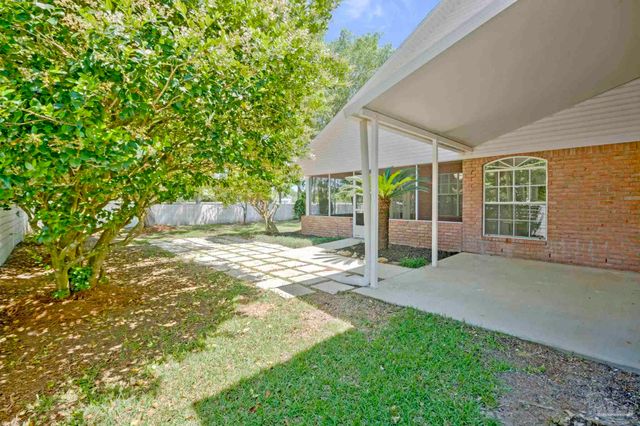 116 Mt Pilot St, Cantonment, FL 32533