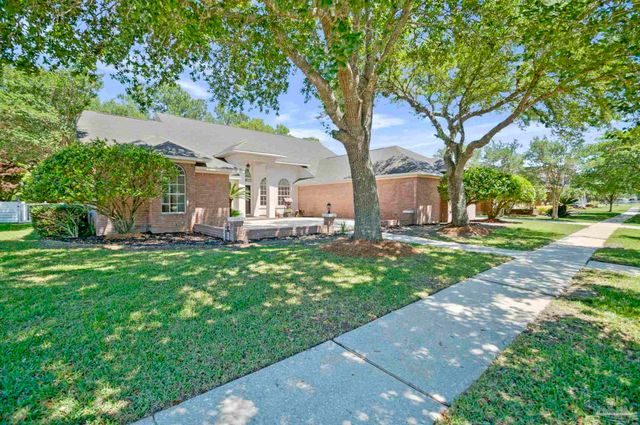 116 Mt Pilot St, Cantonment, FL 32533