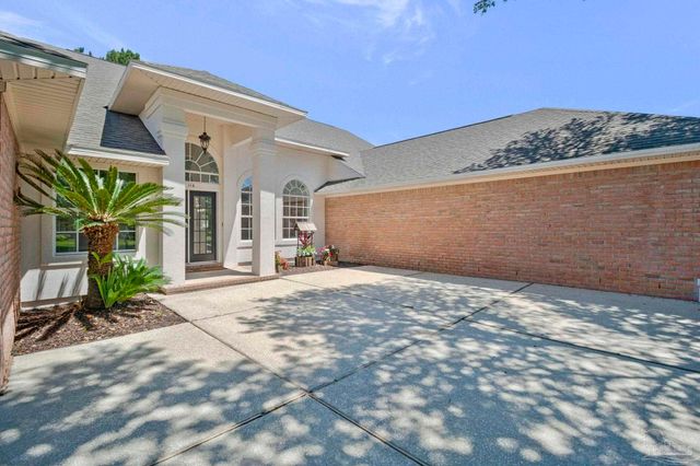 116 Mt Pilot St, Cantonment, FL 32533