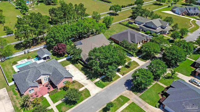 116 Mt Pilot St, Cantonment, FL 32533