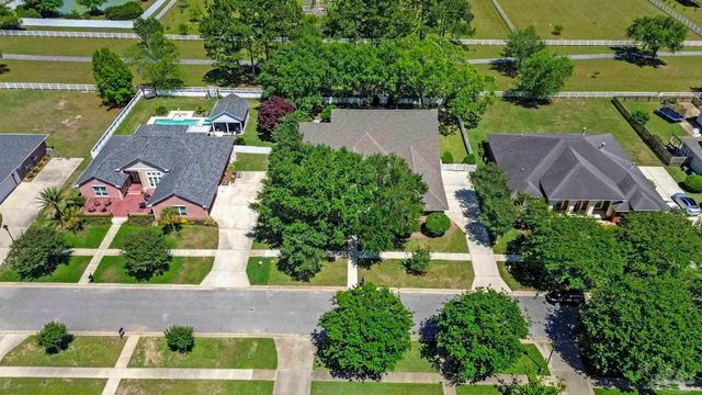 116 Mt Pilot St, Cantonment, FL 32533