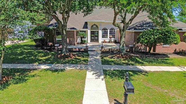 116 Mt Pilot St, Cantonment, FL 32533