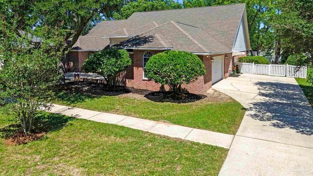 116 Mt Pilot St, Cantonment, FL 32533
