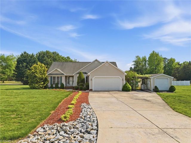 3076 Lock Highland Court, Climax, NC 27233