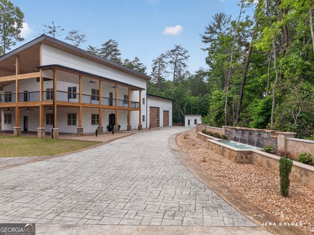 300 Mountain Ridge Drive, Dahlonega, GA 30533