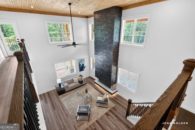 300 Mountain Ridge Drive, Dahlonega, GA 30533