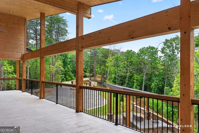300 Mountain Ridge Drive, Dahlonega, GA 30533