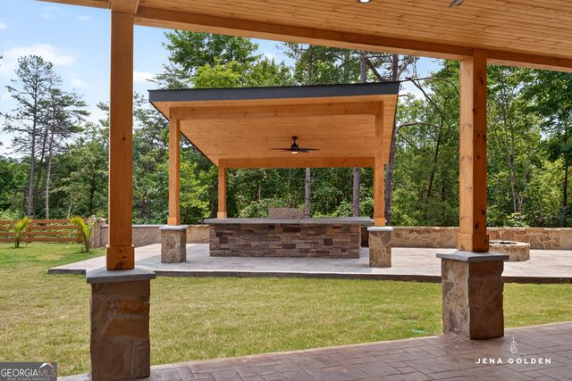 300 Mountain Ridge Drive, Dahlonega, GA 30533