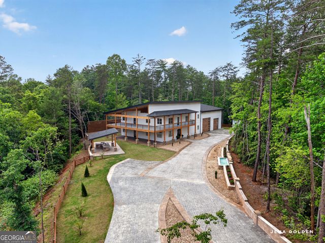 300 Mountain Ridge Drive, Dahlonega, GA 30533