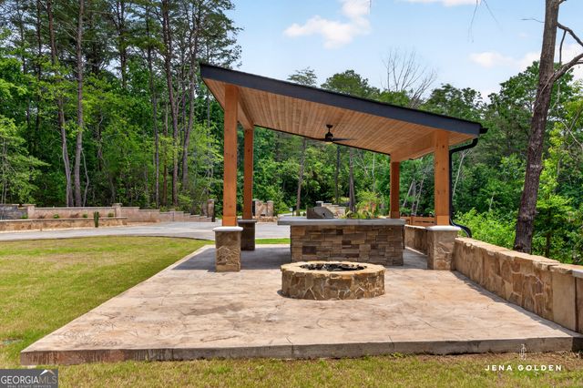 300 Mountain Ridge Drive, Dahlonega, GA 30533
