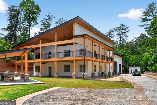 300 Mountain Ridge Drive, Dahlonega, GA 30533