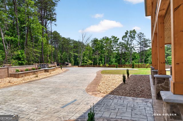 300 Mountain Ridge Drive, Dahlonega, GA 30533