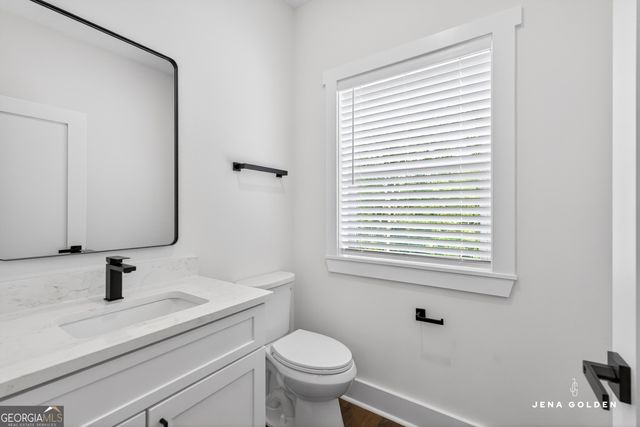 300 Mountain Ridge Drive, Dahlonega, GA 30533