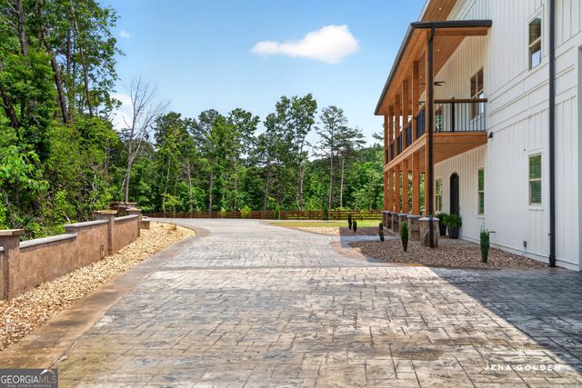 300 Mountain Ridge Drive, Dahlonega, GA 30533