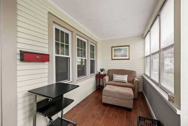 156 South St, Chicopee, MA 01013
