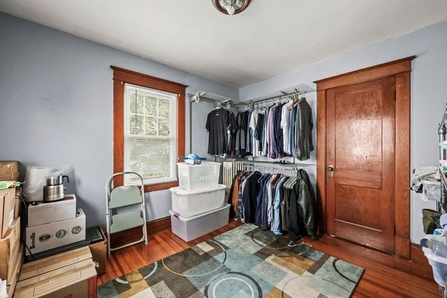 156 South St, Chicopee, MA 01013
