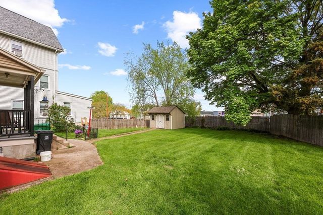 156 South St, Chicopee, MA 01013