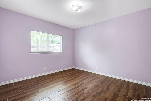 5531 IVANHOE ST, San Antonio, TX 78228