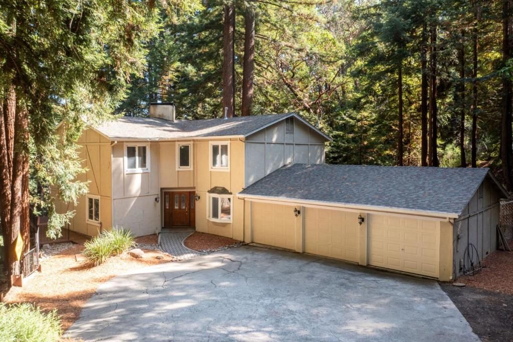 23489 Hutchinson Road, Los Gatos, CA 95033