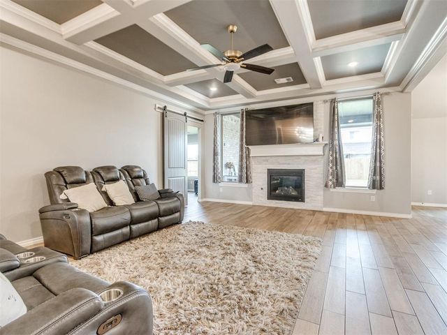 701 Bison Crossing Drive, Yukon, OK 73099