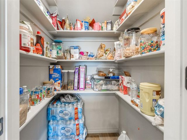 701 Bison Crossing Drive, Yukon, OK 73099