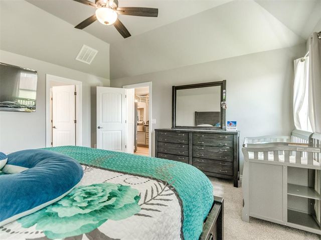 701 Bison Crossing Drive, Yukon, OK 73099