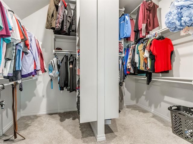 701 Bison Crossing Drive, Yukon, OK 73099
