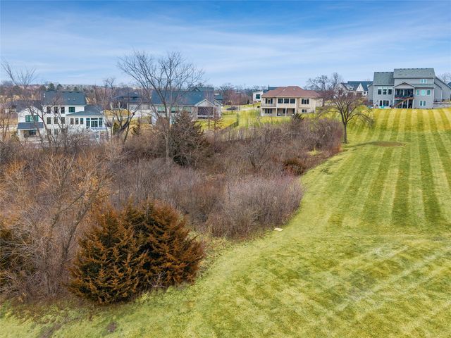 3620 Autumn Sage Circle, Norwalk, IA 50211