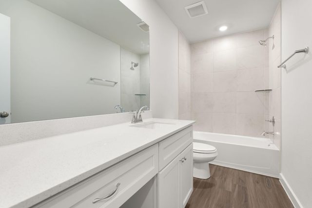 131 County Road 5102 B, Cleveland, TX 77327