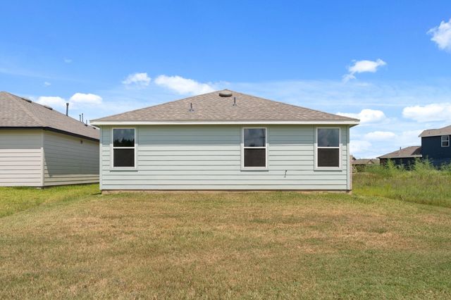131 County Road 5102 B, Cleveland, TX 77327