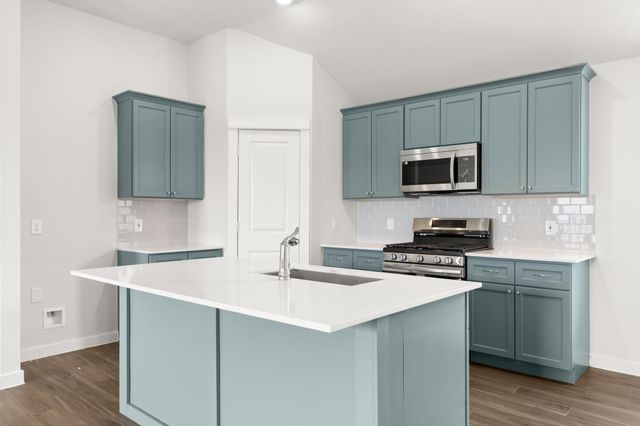 131 County Road 5102 B, Cleveland, TX 77327