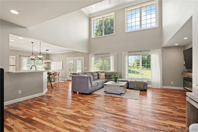 11402 Valley Forge Court, Sellersburg, IN 47172