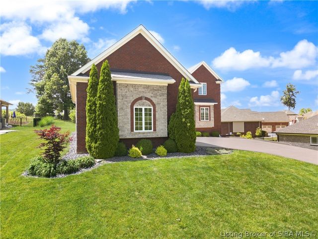 11402 Valley Forge Court, Sellersburg, IN 47172