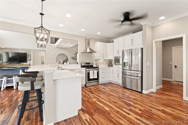11402 Valley Forge Court, Sellersburg, IN 47172