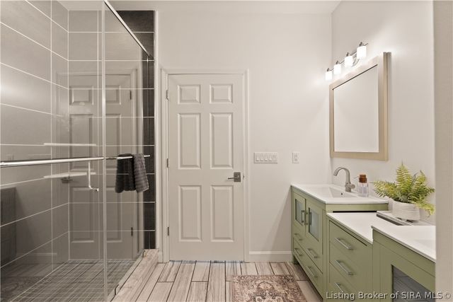 11402 Valley Forge Court, Sellersburg, IN 47172