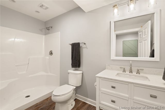 11402 Valley Forge Court, Sellersburg, IN 47172