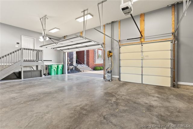 11402 Valley Forge Court, Sellersburg, IN 47172