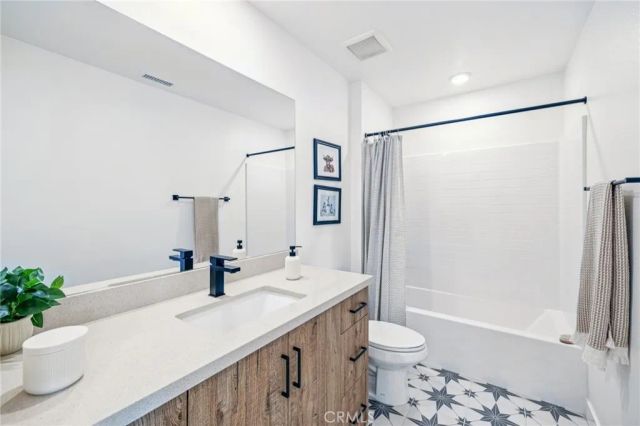 1673 Constellation Drive, San Pedro, CA 90731