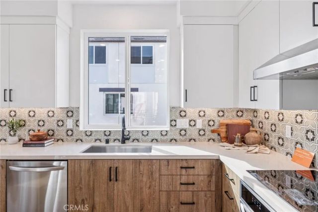1673 Constellation Drive, San Pedro, CA 90731