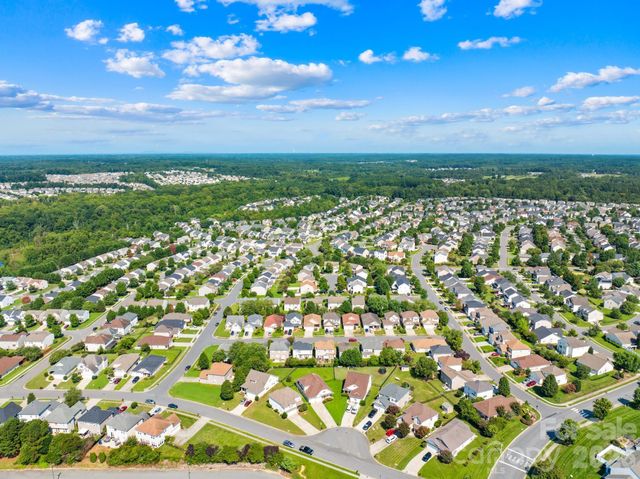 9648 Storybook Avenue NW 324, Concord, NC 28027