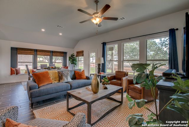 5512 Waypond, New Braunfels, TX 78132