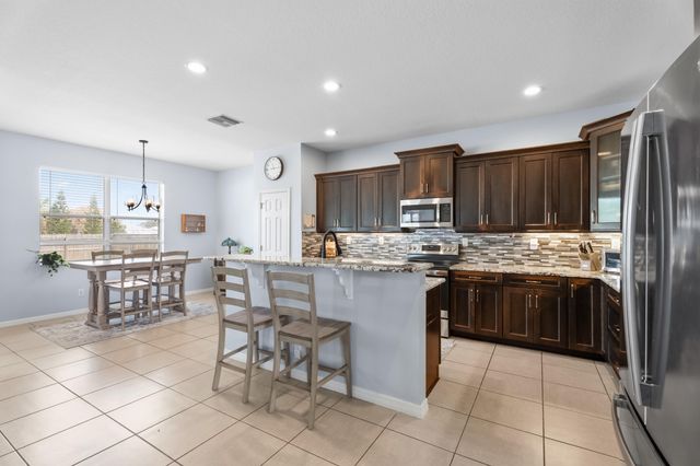 5835 NW Drill Court, Port St. Lucie, Port St Lucie, FL 34986