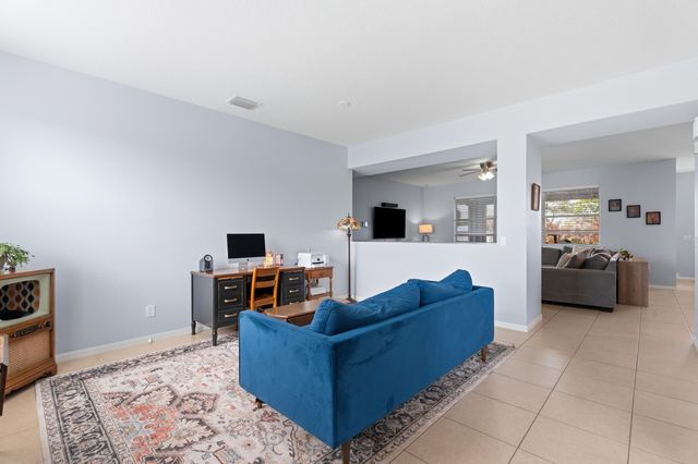 5835 NW Drill Court, Port St. Lucie, Port St Lucie, FL 34986