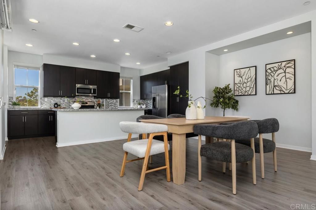 11333 Zapata Avenue 30, San Diego, CA 92126 — photo 2