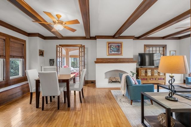28 Maplewood Rd, Worcester, MA 01602